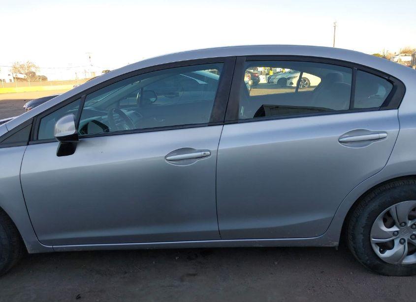 Photo 15 of 2013 Honda Civic LX (VIN 19XFB2F57DE208487)