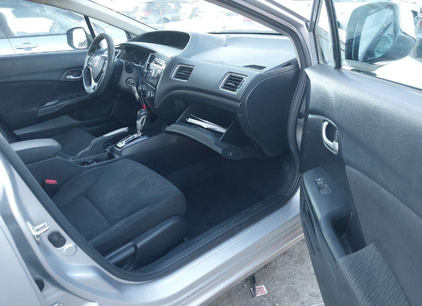 Photo 5 of 2013 Honda Civic LX (VIN 19XFB2F57DE208487)