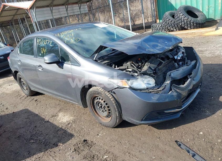 2013 Honda Civic LX (VIN 19XFB2F57DE211132) main photo