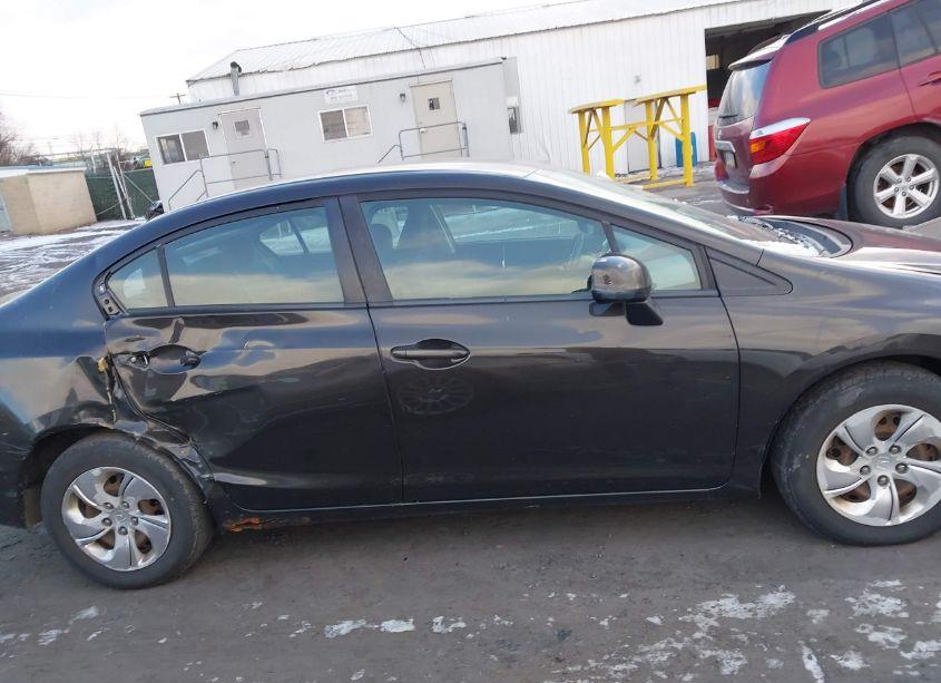 Photo 13 of 2013 Honda Civic LX (VIN 19XFB2F57DE214144)