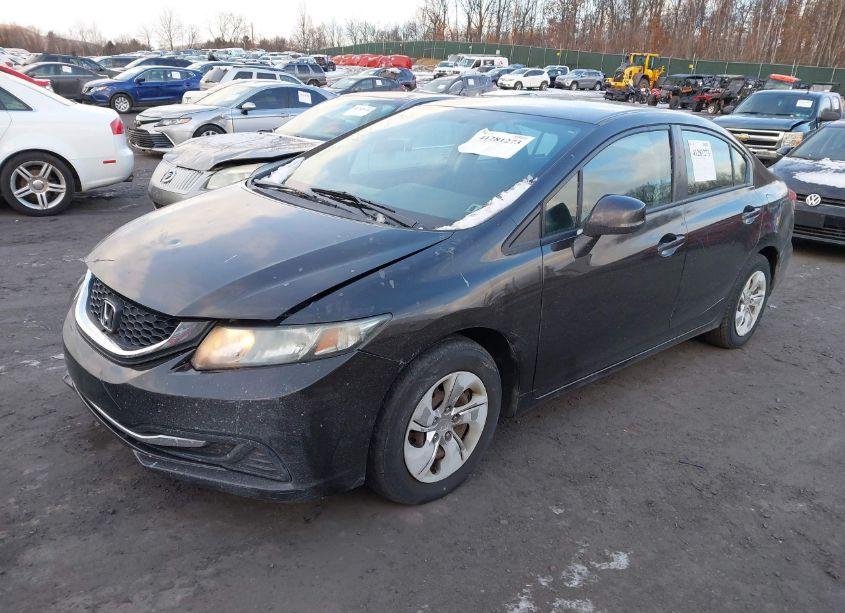 Photo 2 of 2013 Honda Civic LX (VIN 19XFB2F57DE214144)