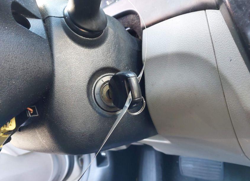 Photo 11 of 2013 Honda Civic LX (VIN 19XFB2F57DE241098)