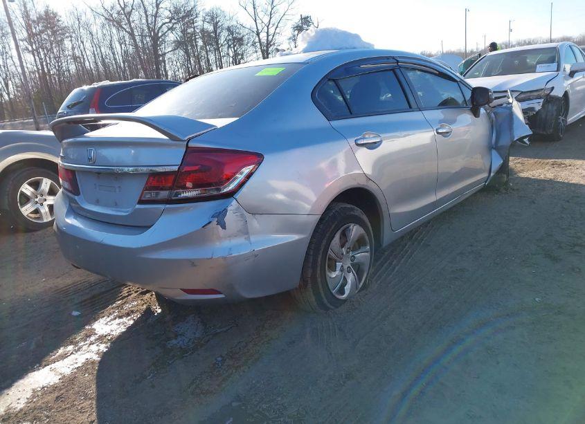 Photo 4 of 2013 Honda Civic LX (VIN 19XFB2F57DE241098)