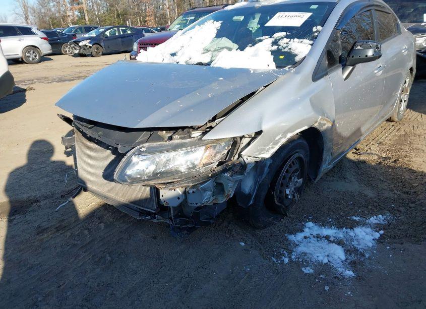 Photo 6 of 2013 Honda Civic LX (VIN 19XFB2F57DE241098)