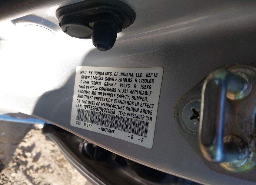 Photo 9 of 2013 Honda Civic LX (VIN 19XFB2F57DE241098)