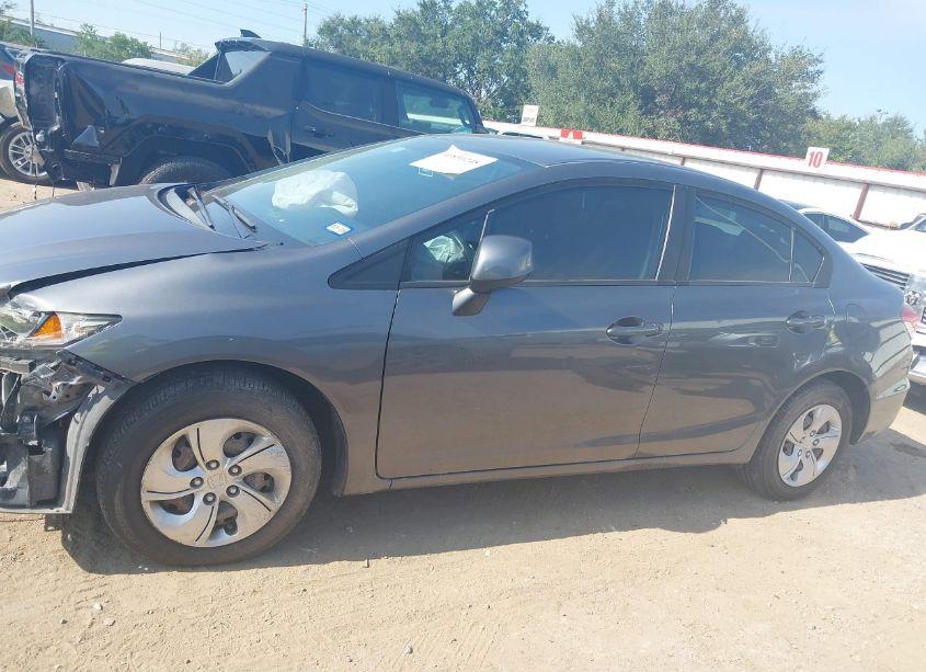 Photo 15 of 2013 Honda Civic LX (VIN 19XFB2F57DE251596)