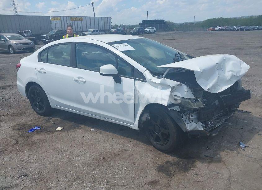 2013 Honda Civic LX (VIN 19XFB2F57DE251761) main photo