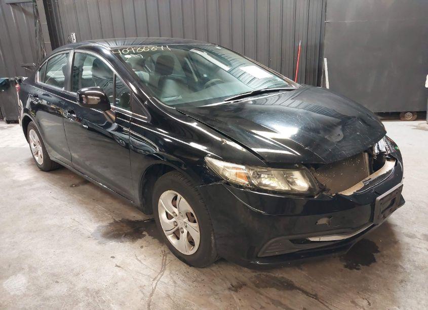 2013 Honda Civic LX (VIN 19XFB2F57DE275574) main photo
