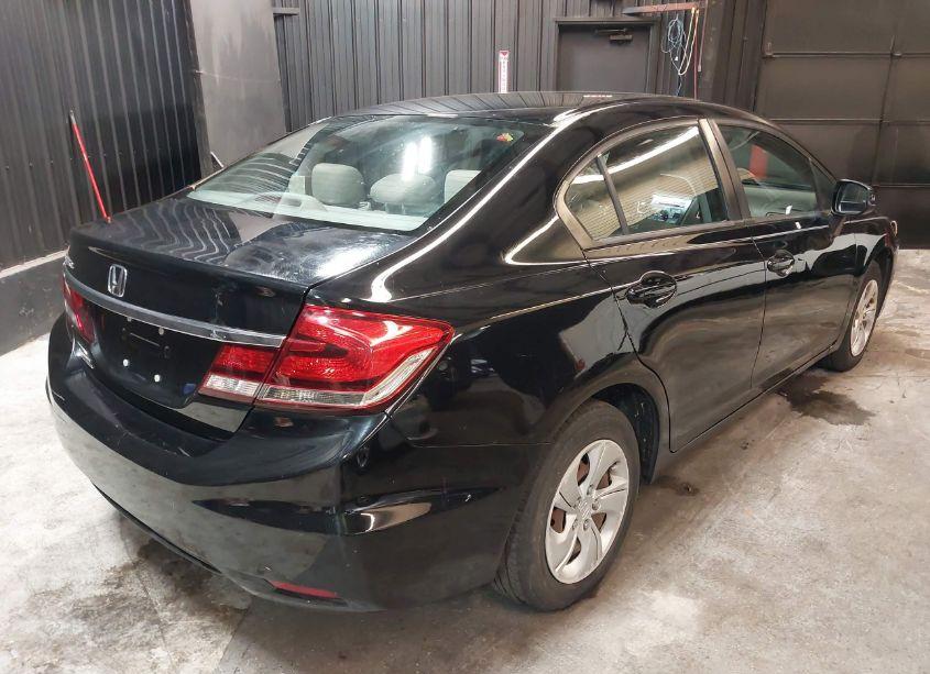 Photo 4 of 2013 Honda Civic LX (VIN 19XFB2F57DE275574)