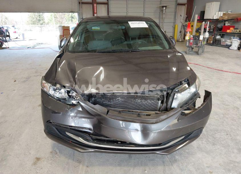 Photo 6 of 2014 Honda Civic LX (VIN 19XFB2F57EE063775)