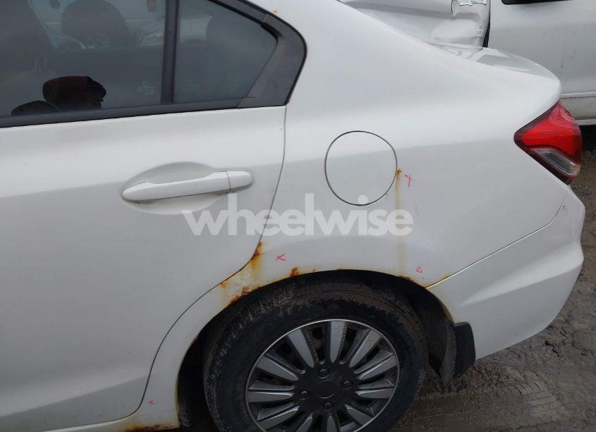 Photo 18 of 2014 Honda Civic LX (VIN 19XFB2F57EE224187)