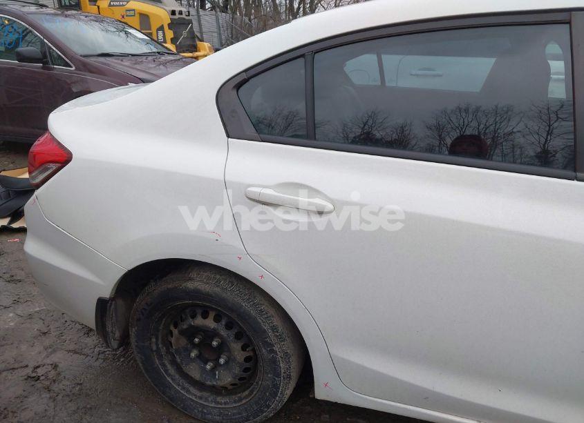 Photo 20 of 2014 Honda Civic LX (VIN 19XFB2F57EE224187)