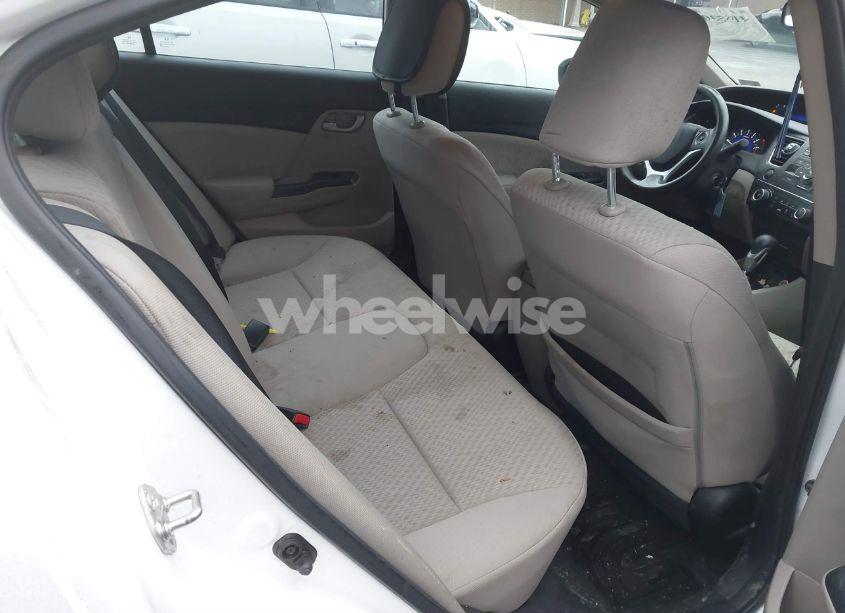 Photo 8 of 2014 Honda Civic LX (VIN 19XFB2F57EE224187)