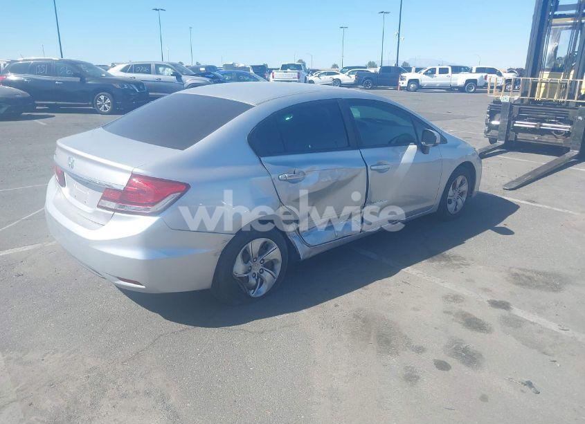 Photo 4 of 2014 Honda Civic LX (VIN 19XFB2F57EE236758)