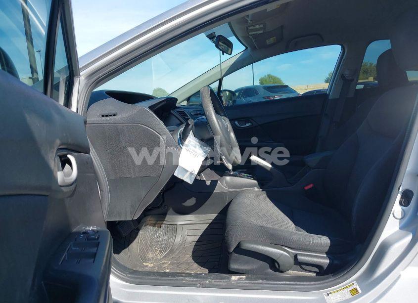 Photo 5 of 2014 Honda Civic LX (VIN 19XFB2F57EE236758)