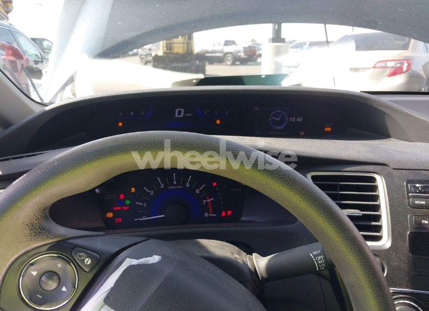 Photo 7 of 2014 Honda Civic LX (VIN 19XFB2F57EE250045)