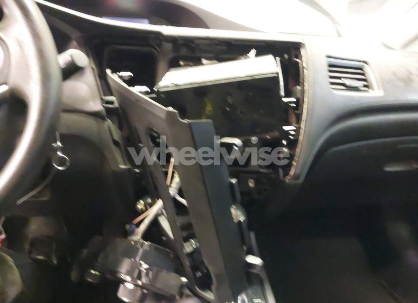 Photo 17 of 2014 Honda Civic LX (VIN 19XFB2F57EE253270)