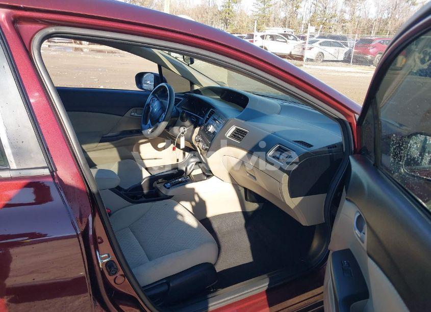 Photo 5 of 2014 Honda Civic LX (VIN 19XFB2F57EE255729)