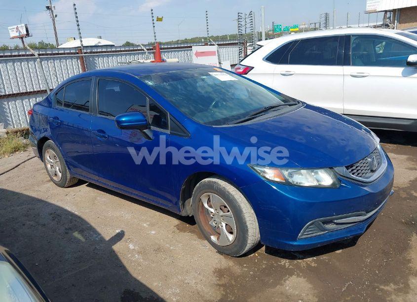 2014 Honda Civic LX (VIN 19XFB2F57EE267413) main photo