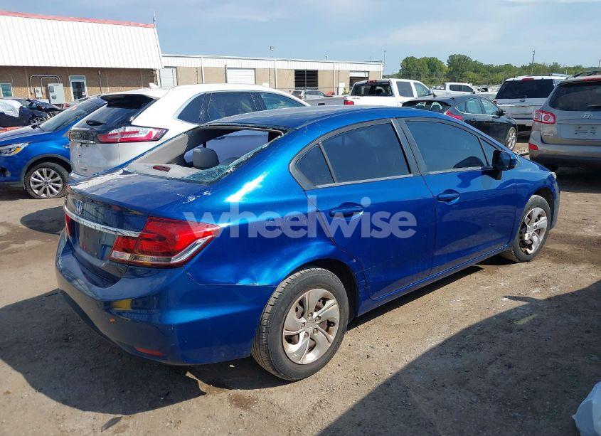 Photo 4 of 2014 Honda Civic LX (VIN 19XFB2F57EE267413)