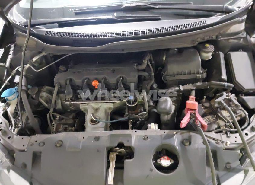 Photo 10 of 2015 Honda Civic LX (VIN 19XFB2F57FE014948)