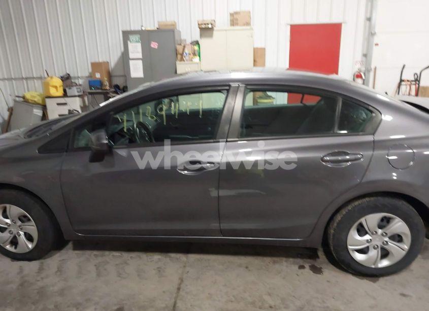 Photo 14 of 2015 Honda Civic LX (VIN 19XFB2F57FE014948)