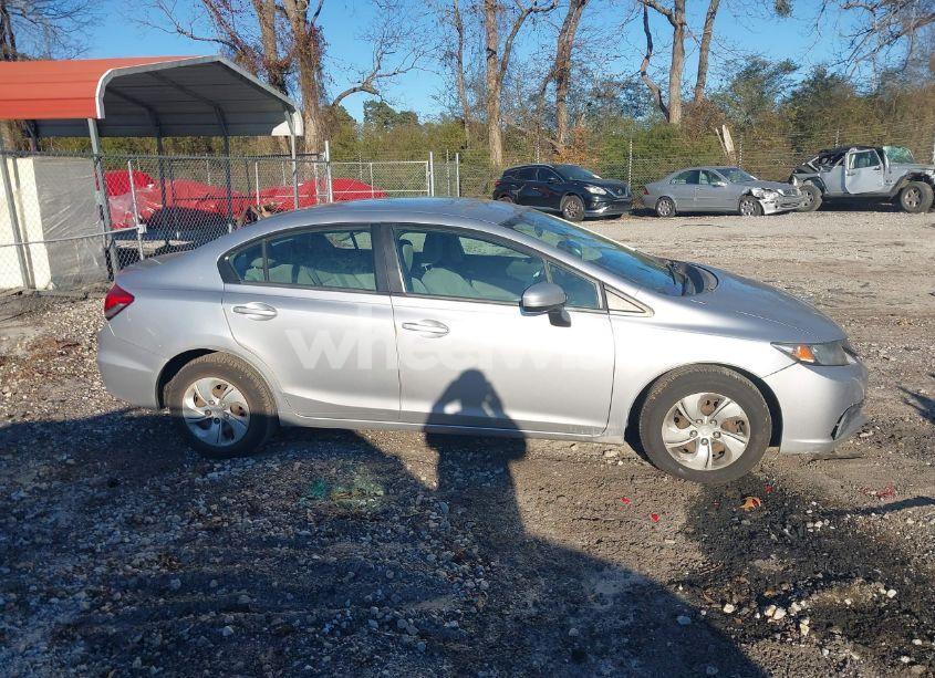 Photo 13 of 2015 Honda Civic LX (VIN 19XFB2F57FE025254)