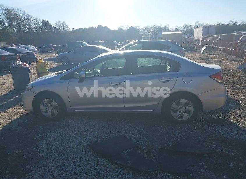 Photo 14 of 2015 Honda Civic LX (VIN 19XFB2F57FE025254)