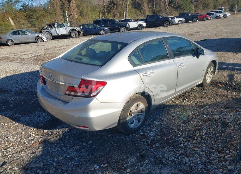 Photo 4 of 2015 Honda Civic LX (VIN 19XFB2F57FE025254)