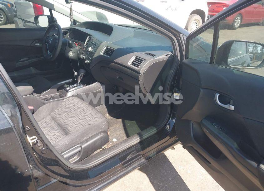 Photo 5 of 2015 Honda Civic LX (VIN 19XFB2F57FE044080)
