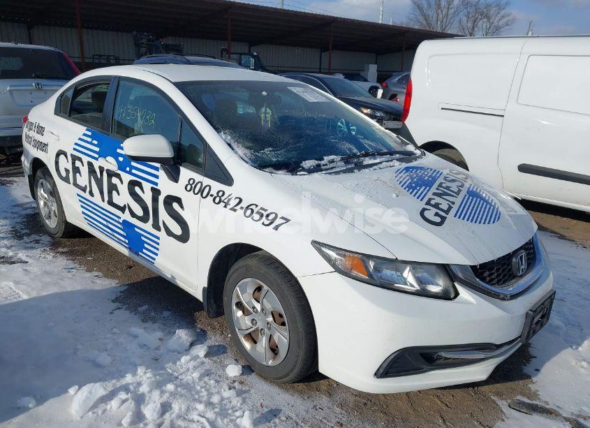 2015 Honda Civic LX (VIN 19XFB2F57FE048274) main photo