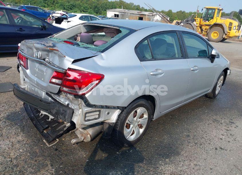 Photo 4 of 2015 Honda Civic LX (VIN 19XFB2F57FE084093)