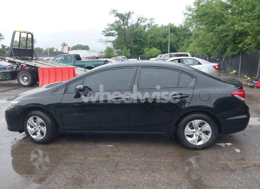 Photo 14 of 2015 Honda Civic LX (VIN 19XFB2F57FE099712)