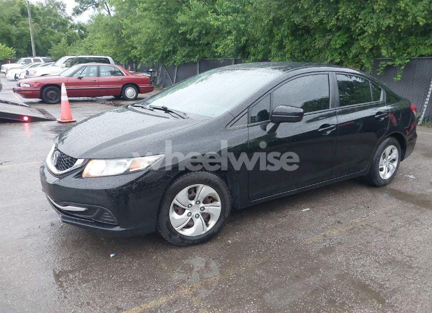 Photo 2 of 2015 Honda Civic LX (VIN 19XFB2F57FE099712)