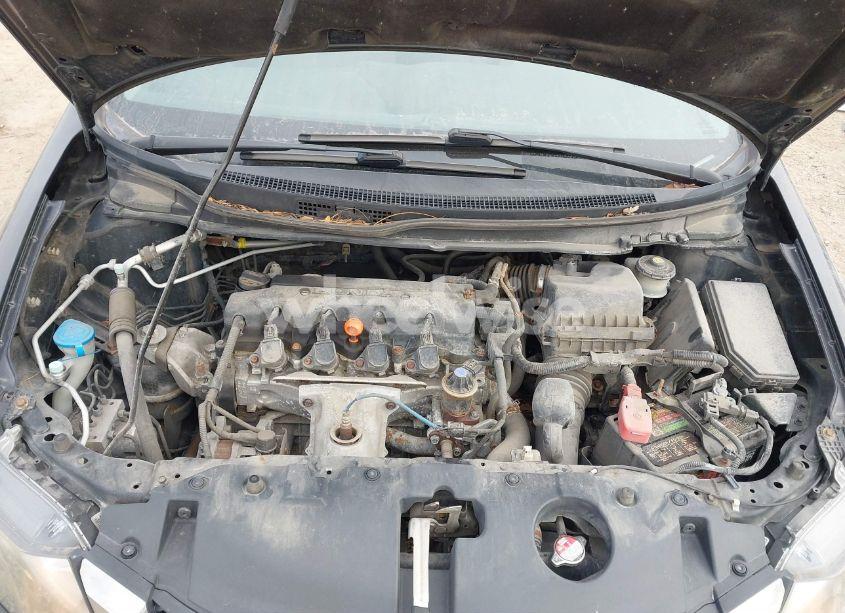 Photo 10 of 2015 Honda Civic LX (VIN 19XFB2F57FE102060)