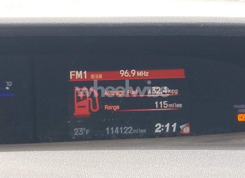 Photo 15 of 2015 Honda Civic LX (VIN 19XFB2F57FE102060)