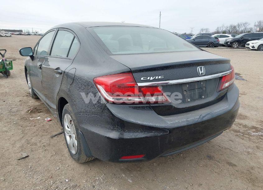 Photo 3 of 2015 Honda Civic LX (VIN 19XFB2F57FE102060)