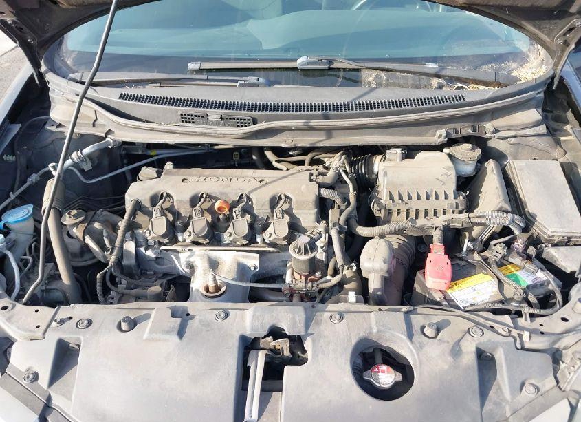 Photo 10 of 2015 Honda Civic LX (VIN 19XFB2F57FE200974)