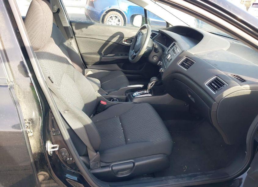 Photo 5 of 2015 Honda Civic LX (VIN 19XFB2F57FE200974)