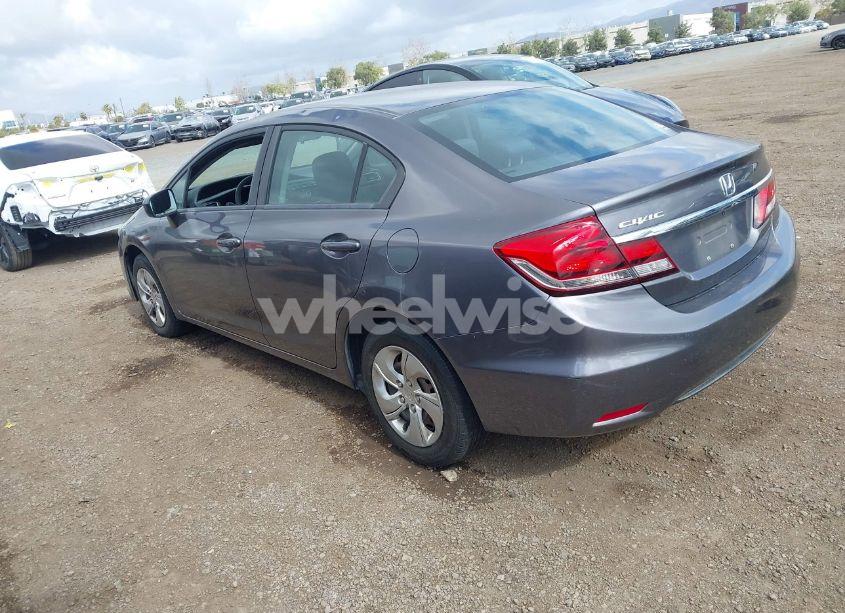 Photo 3 of 2015 Honda Civic LX (VIN 19XFB2F57FE215605)