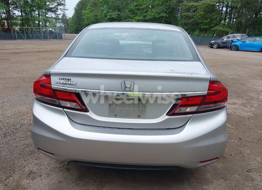 Photo 16 of 2015 Honda Civic LX (VIN 19XFB2F57FE225891)