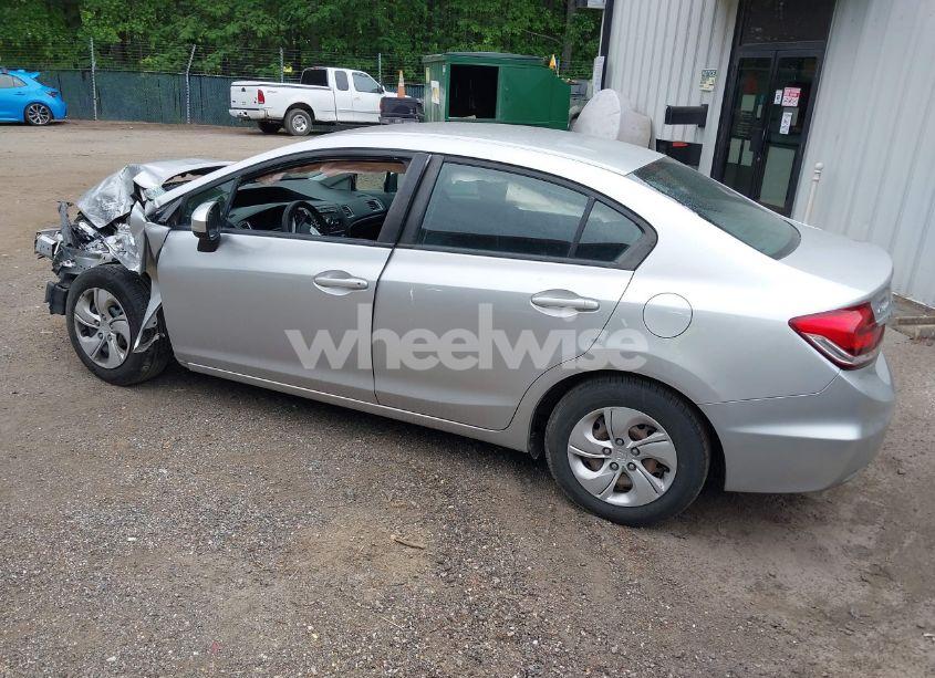 Photo 3 of 2015 Honda Civic LX (VIN 19XFB2F57FE225891)