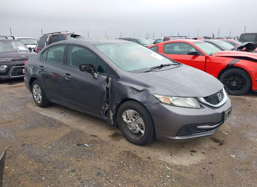 2015 Honda Civic LX (VIN 19XFB2F57FE260575) main photo
