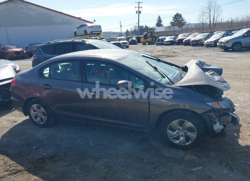 Photo 13 of 2015 Honda Civic LX (VIN 19XFB2F57FE277232)