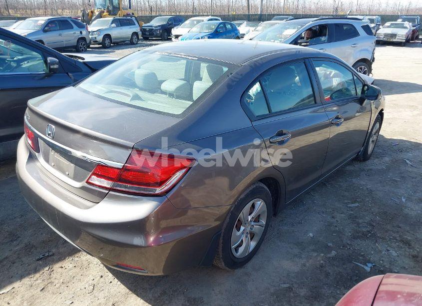 Photo 4 of 2015 Honda Civic LX (VIN 19XFB2F57FE277232)