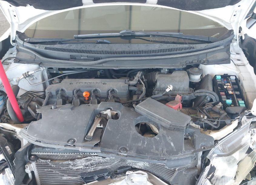 Photo 10 of 2015 Honda Civic LX (VIN 19XFB2F57FE704313)
