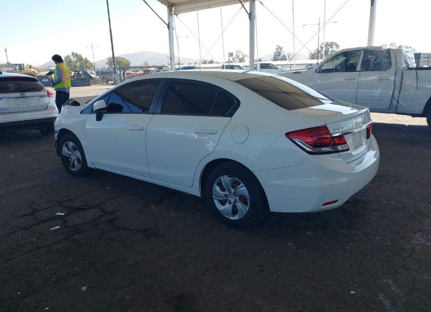 Photo 3 of 2015 Honda Civic LX (VIN 19XFB2F57FE704313)