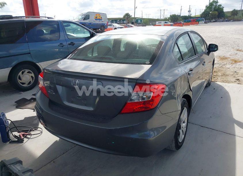 Photo 4 of 2012 Honda Civic LX (VIN 19XFB2F58CE005039)