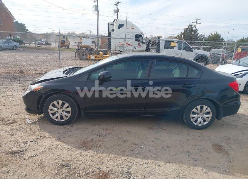 Photo 14 of 2012 Honda Civic LX (VIN 19XFB2F58CE012475)