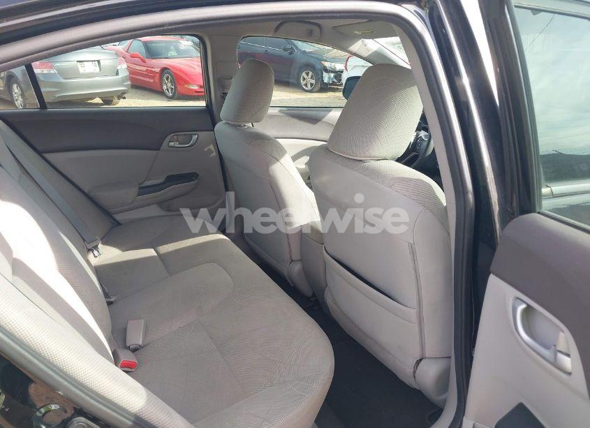 Photo 8 of 2012 Honda Civic LX (VIN 19XFB2F58CE012475)